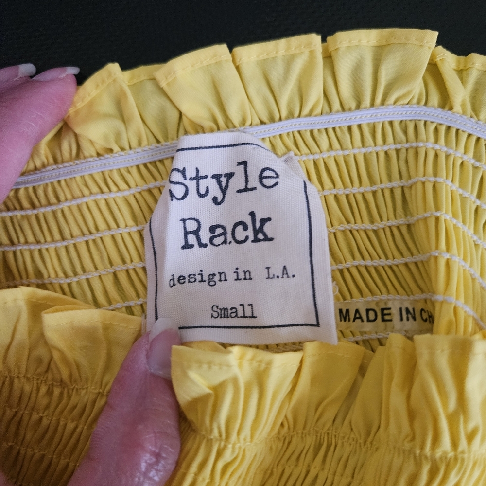 Style Rack Sunny Yellow Smocked Top - Picture 2 of 4